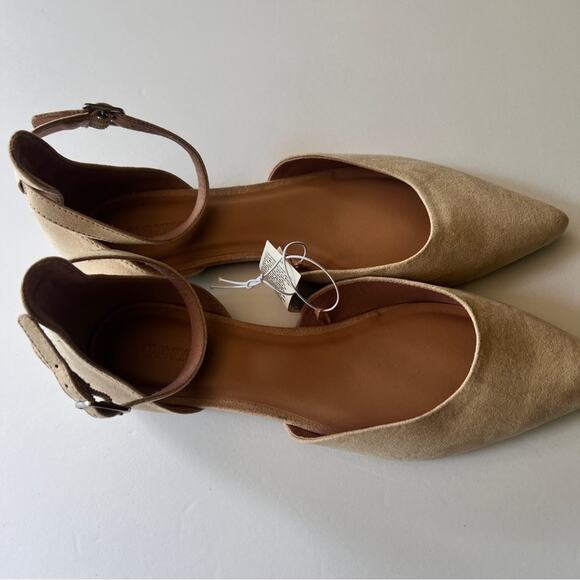 Old Navy Women's Pointy Toe Low Heel Ankle Strap Flats Desert Floor Sz 8 - Picture 8 of 13